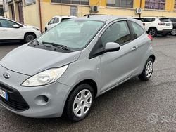 Grigio Usata 2015 Ford Ka Individual Tre volumi | 6400 € (Buon prezzo)