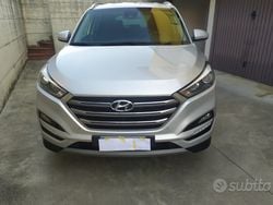 Grigio Usata 2017 Hyundai Tucson SUV | 10.000 € (Buon prezzo)