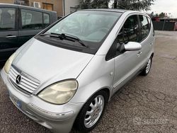 Grigio Usata 2003 Mercedes A170 Avantgarde Tre volumi | 1450 € (Ottimo prezzo)