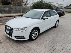 Bianco Usata 2015 Audi A3 Ambition Due volumi | 8800 € (Super prezzo)