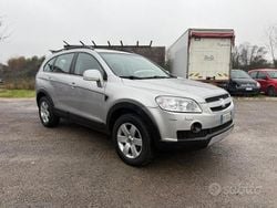 Grigio Usata 2006 Chevrolet Captiva Sport SUV | 3900 € (Buon prezzo)