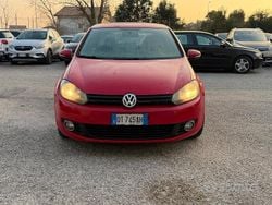 Rosso Usata 2009 VW Golf Trendline Tre volumi | 4700 € (Buon prezzo)