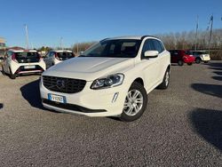 Bianco Usata 2015 Volvo XC60 Kinetic SUV | 10.900 € (Ottimo prezzo)