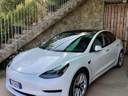 Usata 2022 Tesla Model 3 Standard Range Tre volumi | 24.500 € (Ottimo prezzo)