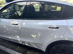 Bianco Usata 2024 Tesla Model Y RWD SUV | 35.900 € (Buon prezzo)