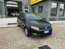 Nero Usata 2017 VW Polo Comfortline Tre volumi | 9900 € (Ottimo prezzo)