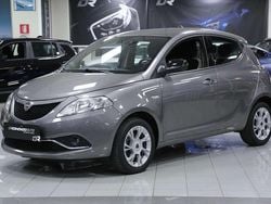 Grigio Usata 2017 Lancia Ypsilon Gold Due volumi | 8900 € (Buon prezzo)