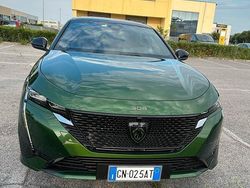 Verde Usata 2023 Peugeot 308 GT Tre volumi | 27.500 € (Cara)