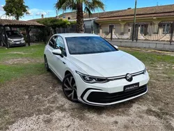 Bianco Usata 2021 VW Golf VIII R-line Tre volumi | 24.000 € (Buon prezzo)