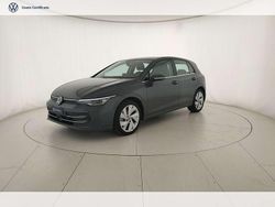 Dolphin grey metallizzato Usata 2025 VW Golf VIII Style Tre volumi | 31.900 € (Buon prezzo)