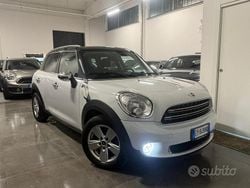 Bianco Usata 2015 Mini One D Countryman Business SUV | 9999 € (Buon prezzo)