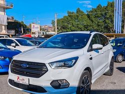 Bianco Usata 2017 Ford Kuga ST-Line SUV | 14.500 € (Buon prezzo)