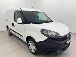 Bianco pastello Usata 2018 Fiat Doblò Monovolume | 11.500 € (Buon prezzo)