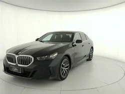 Nero Usata 2023 BMW 520 M Sport Tre volumi | 54.600 € (Super prezzo)