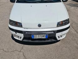 Bianco Usata 2003 Fiat Punto Due volumi | 1200 € (Buon prezzo)