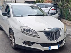 Bianco Usata 2011 Lancia Delta Due volumi | 1990 € (Super prezzo)