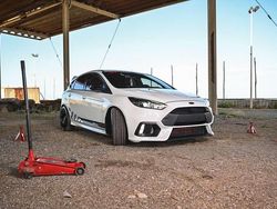 Usata 2016 Ford Focus ST Tre volumi | 19.000 € (Cara)