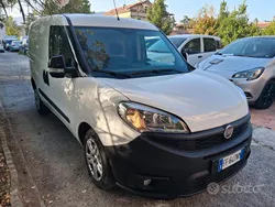 Bianco Usata 2016 Fiat Doblò Monovolume | 6500 € (Molto cara)