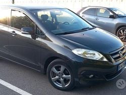 Usata 2007 Honda FR-V Monovolume | 2600 € (Buon prezzo)