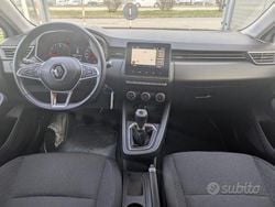 Grigio Usata 2021 Renault Clio V Tre volumi | 14.500 € (Buon prezzo)