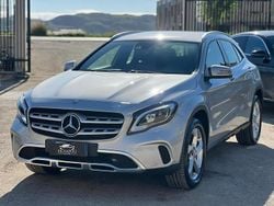 Argento Usata 2019 Mercedes GLA200 SUV | 19.500 € (Buon prezzo)