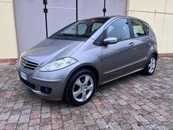 Grigio Usata 2007 Mercedes A150 Avantgarde Tre volumi | 4750 € (Buon prezzo)