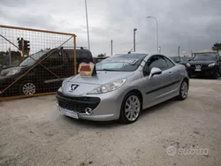 Grigio Usata 2008 Peugeot 207 CC Cabrio | 4500 € (Buon prezzo)
