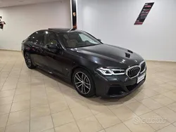 Grigio Usata 2021 BMW 520 M Sport Tre volumi | 31.990 € (Ottimo prezzo)