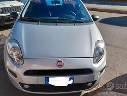 Argento Usata 2018 Fiat Punto Street Due volumi | 7450 € (Buon prezzo)