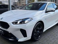 Bianco Usata 2024 BMW 120 M Sport Due volumi | 32.100 € (Ottimo prezzo)