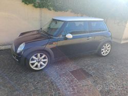 Usata 2004 Mini Cooper Due volumi | 4000 € (Buon prezzo)