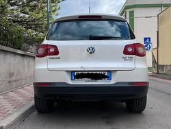 Bianco Usata 2011 VW Tiguan SUV | 9500 € (Cara)