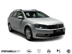 Argento iridio Usata 2014 VW Passat Comfortline Station wagon | 8900 € (Buon prezzo)