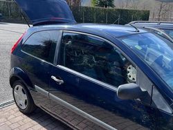Blu Usata 2006 Ford Fiesta Due volumi | 1999 € (Buon prezzo)