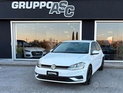 Bianco Usata 2018 VW Golf Trendline Tre volumi | 9950 € (Ottimo prezzo)
