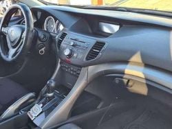 Usata 2009 Honda Accord Advance Station wagon | 3800 €