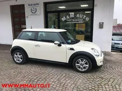 Bianco Usata 2013 Mini One D Due volumi | 9500 € (Molto cara)