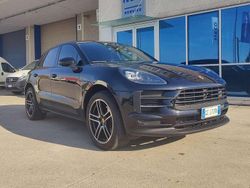 Nero Usata 2020 Porsche Macan SUV | 63.800 € (Molto cara)