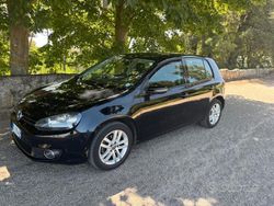 Nero Usata 2010 VW Golf VI Highline Tre volumi | 5000 € (Buon prezzo)