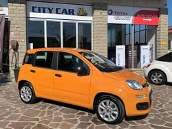 Arancio sicilia Usata 2020 Fiat Panda Easy Due volumi | 10.490 € (Buon prezzo)