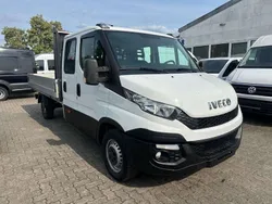 Other Usata 2016 Iveco Daily Tre volumi | 20.491 € (Cara)
