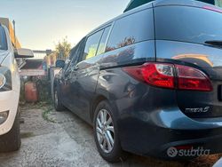 Usata 2011 Mazda 5 Monovolume | 1500 €