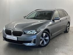 Blu Usata 2022 BMW 520 Luxury Line Station wagon | 31.500 € (Buon prezzo)