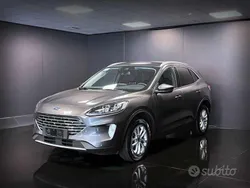 Grigio scuro Usata 2023 Ford Kuga Titanium X SUV | 23.300 € (Ottimo prezzo)