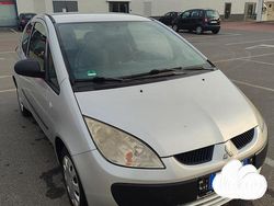 Grigio Usata 2007 Mitsubishi Colt Inform Due volumi | 1500 € (Buon prezzo)