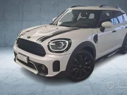 Bianco(met.) Usata 2023 Mini Cooper D Countryman Classic SUV | 30.900 € (Buon prezzo)