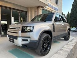 Marrone Usata 2023 Land Rover Defender SE SUV | 69.900 € (Buon prezzo)