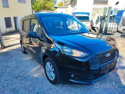 Nero Usata 2020 Ford Tourneo Monovolume | 18.990 € (Buon prezzo)