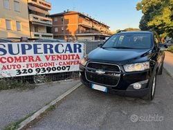 Nero Usata 2011 Chevrolet Captiva SUV | 6500 € (Buon prezzo)