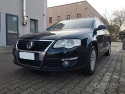 Nero Usata 2009 VW Passat Comfortline Tre volumi | 4500 € (Buon prezzo)